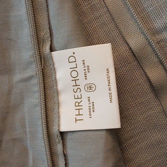 Threshold Green Sham Set - Picture 3 of 7